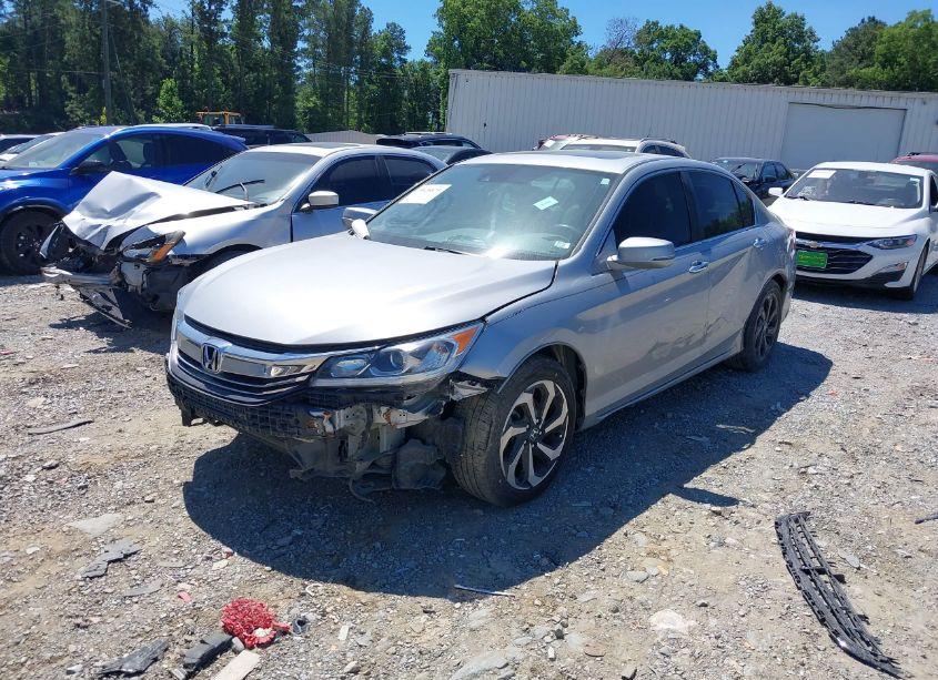 Photo 6 of 2017 Honda Accord EX-L (VIN 1HGCR2F9XHA092309)