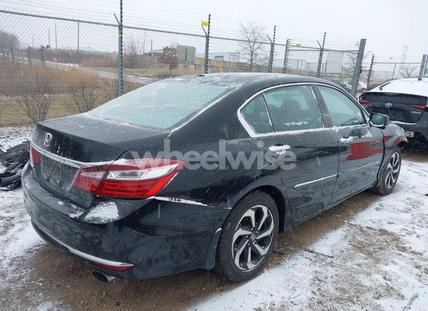 Photo 4 of 2017 Honda Accord EX-L (VIN 1HGCR2F9XHA122425)