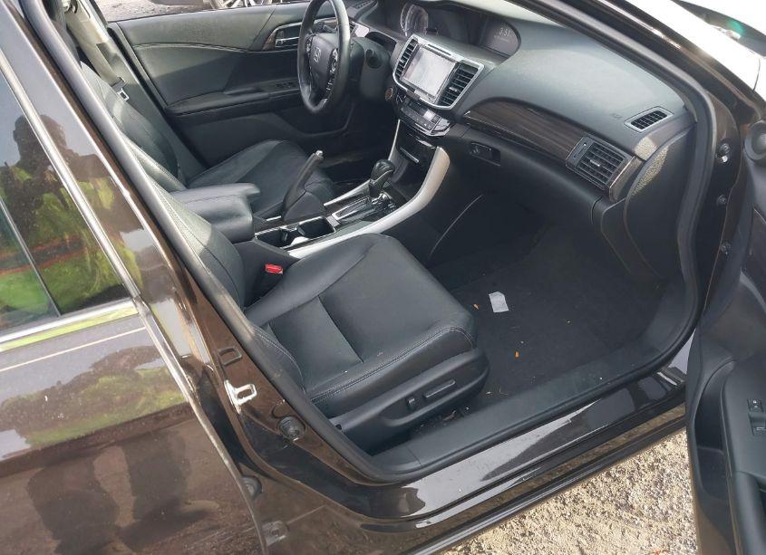 Photo 5 of 2016 Honda Accord EX-L V-6 (VIN 1HGCR3F00GA010397)