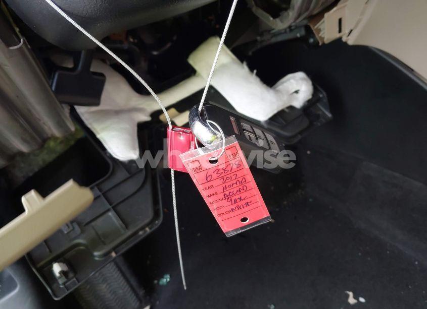 Photo 11 of 2017 Honda Accord EX-L V6 (VIN 1HGCR3F01HA000009)