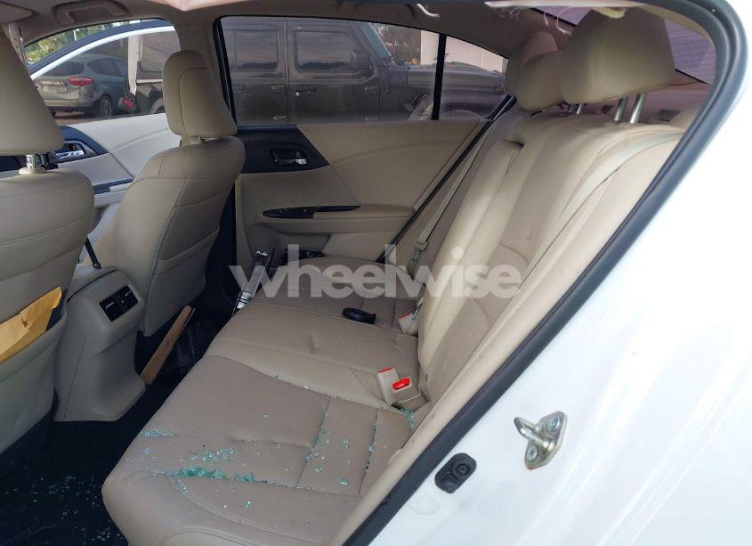 Photo 8 of 2017 Honda Accord EX-L V6 (VIN 1HGCR3F01HA000009)