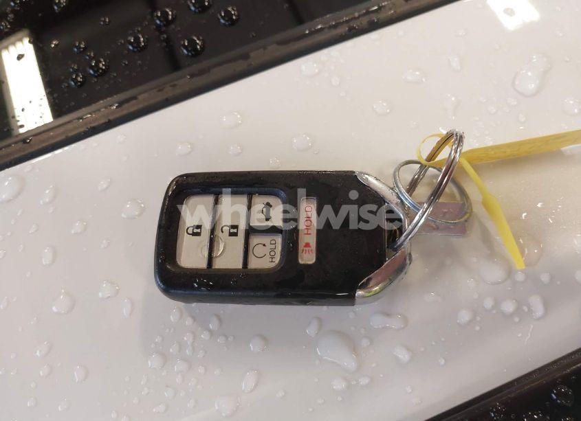 Photo 11 of 2017 Honda Accord EX-L V6 (VIN 1HGCR3F01HA002956)