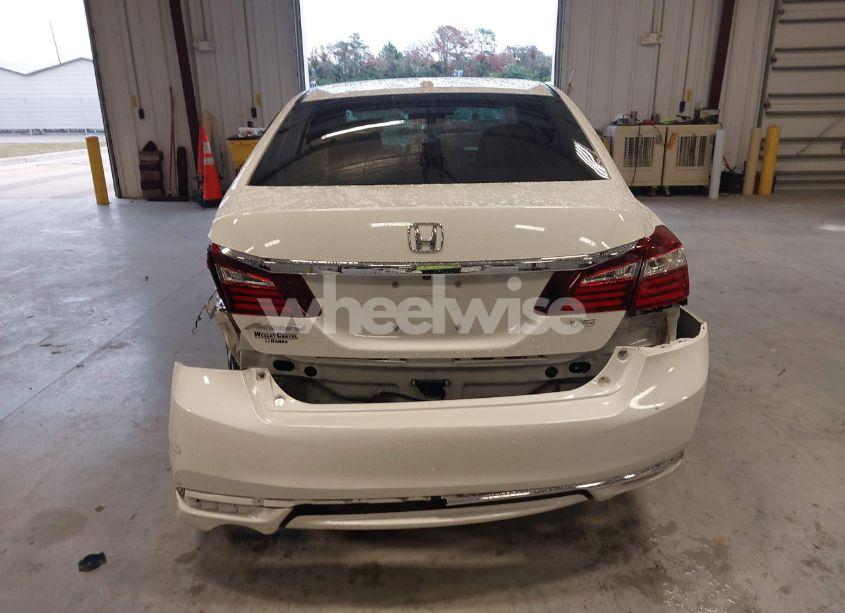 Photo 16 of 2017 Honda Accord EX-L V6 (VIN 1HGCR3F01HA002956)