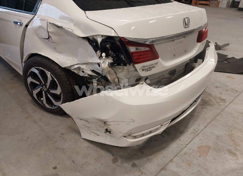 Photo 6 of 2017 Honda Accord EX-L V6 (VIN 1HGCR3F01HA002956)