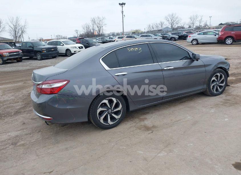 Photo 4 of 2017 Honda Accord EX-L V6 (VIN 1HGCR3F01HA032765)