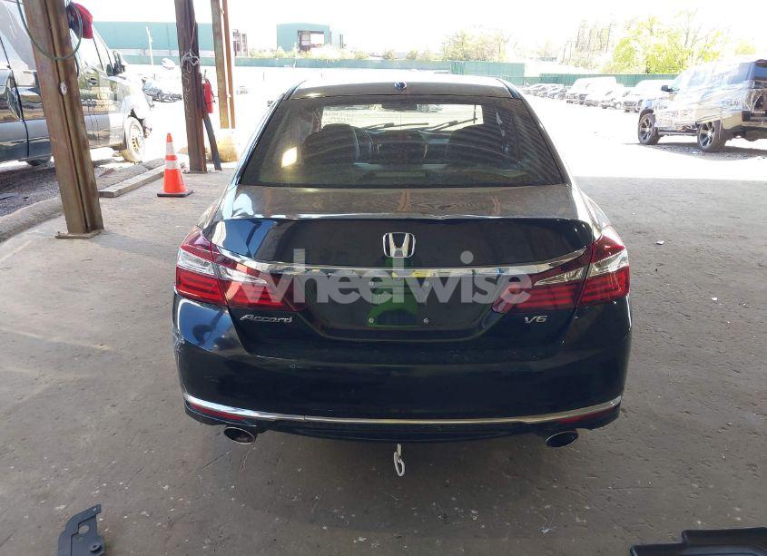 Photo 17 of 2017 Honda Accord EX-L V6 (VIN 1HGCR3F01HA040865)