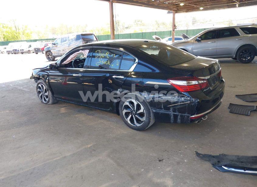 Photo 3 of 2017 Honda Accord EX-L V6 (VIN 1HGCR3F01HA040865)