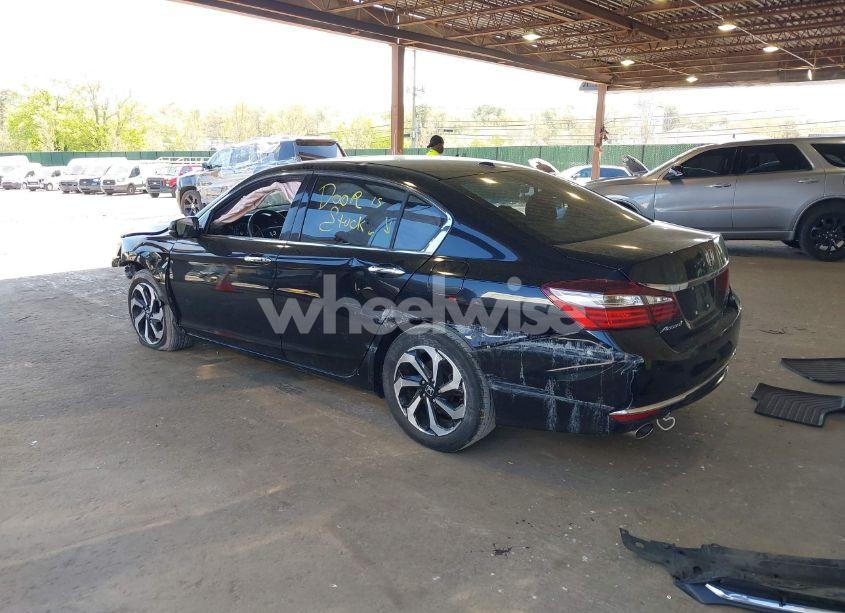 Photo 6 of 2017 Honda Accord EX-L V6 (VIN 1HGCR3F01HA040865)