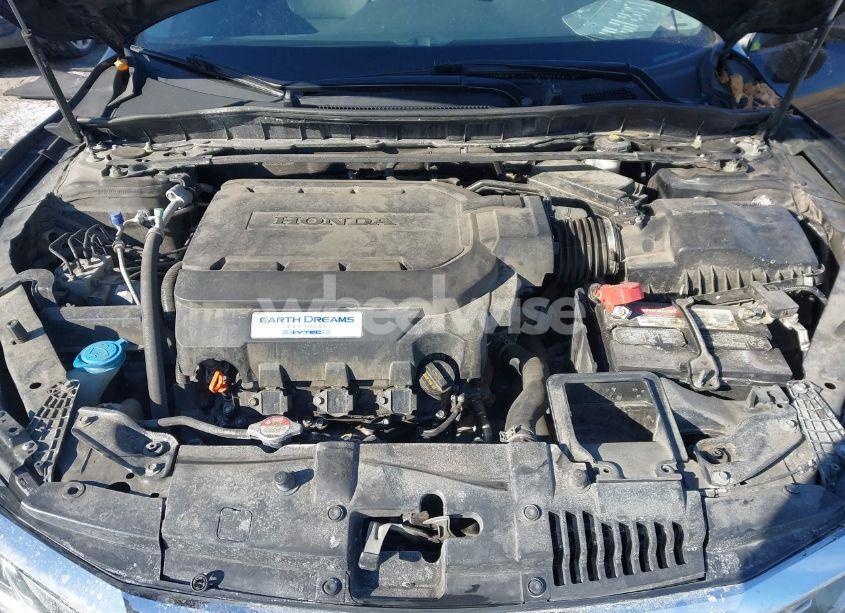 Photo 10 of 2017 Honda Accord EX-L V6 (VIN 1HGCR3F02HA026134)