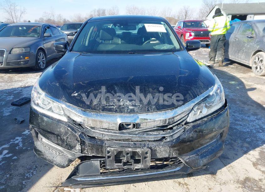 Photo 12 of 2017 Honda Accord EX-L V6 (VIN 1HGCR3F02HA026134)