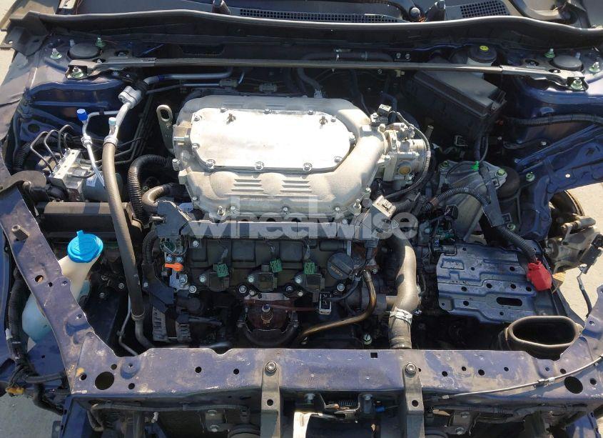 Photo 10 of 2017 Honda Accord EX-L V6 (VIN 1HGCR3F03HA016616)