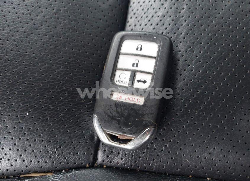 Photo 11 of 2017 Honda Accord EX-L V6 (VIN 1HGCR3F03HA022495)