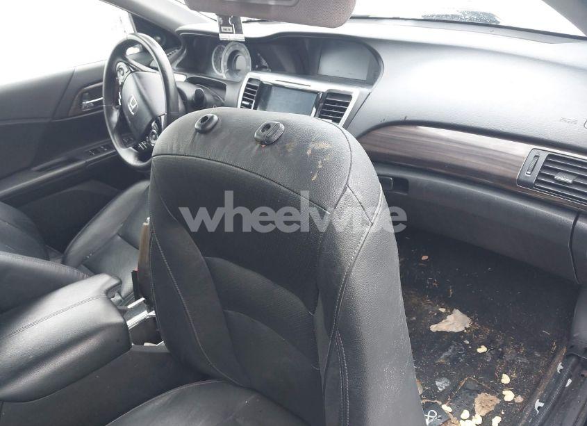 Photo 5 of 2017 Honda Accord EX-L V6 (VIN 1HGCR3F03HA022495)