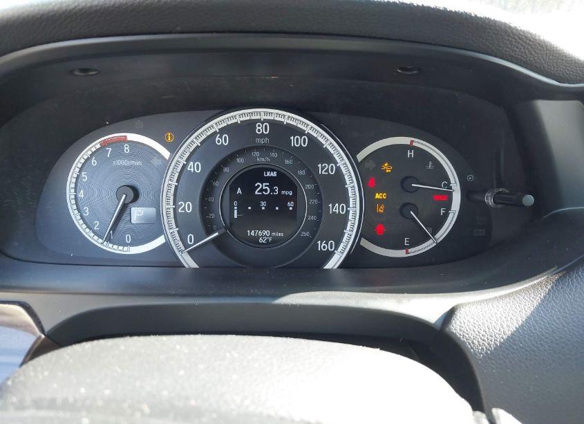 Photo 7 of 2016 Honda Accord EX-L V-6 (VIN 1HGCR3F04GA015800)