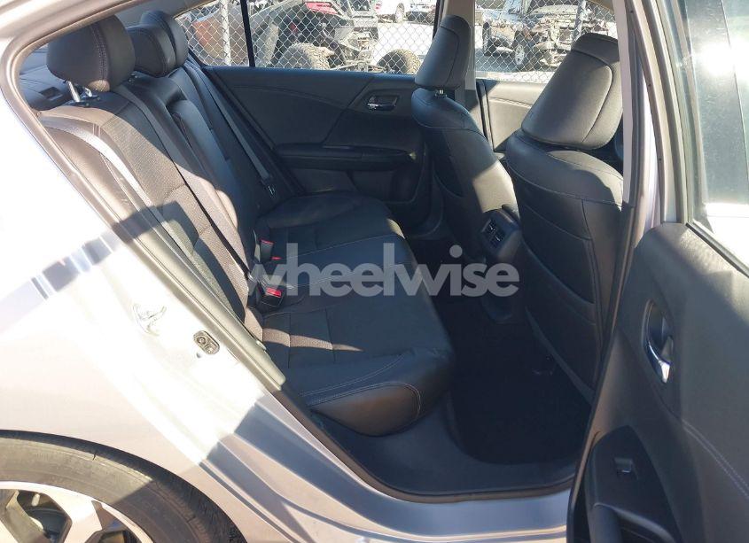 Photo 8 of 2017 Honda Accord EX-L V6 (VIN 1HGCR3F04HA037989)