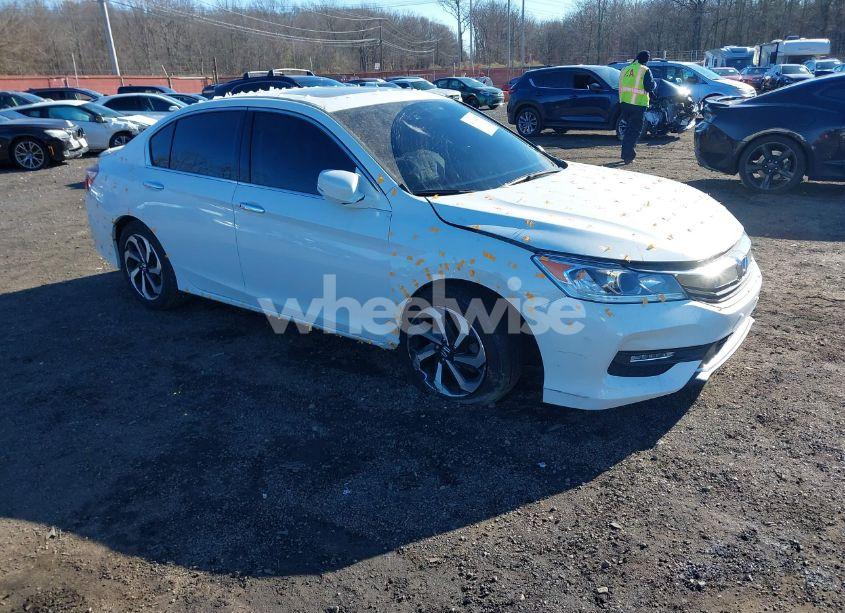 2017 Honda Accord EX-L V6 (VIN 1HGCR3F04HA042612) main photo