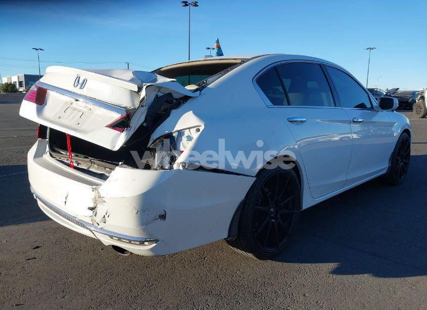 Photo 4 of 2016 Honda Accord EX-L V-6 (VIN 1HGCR3F05GA000609)