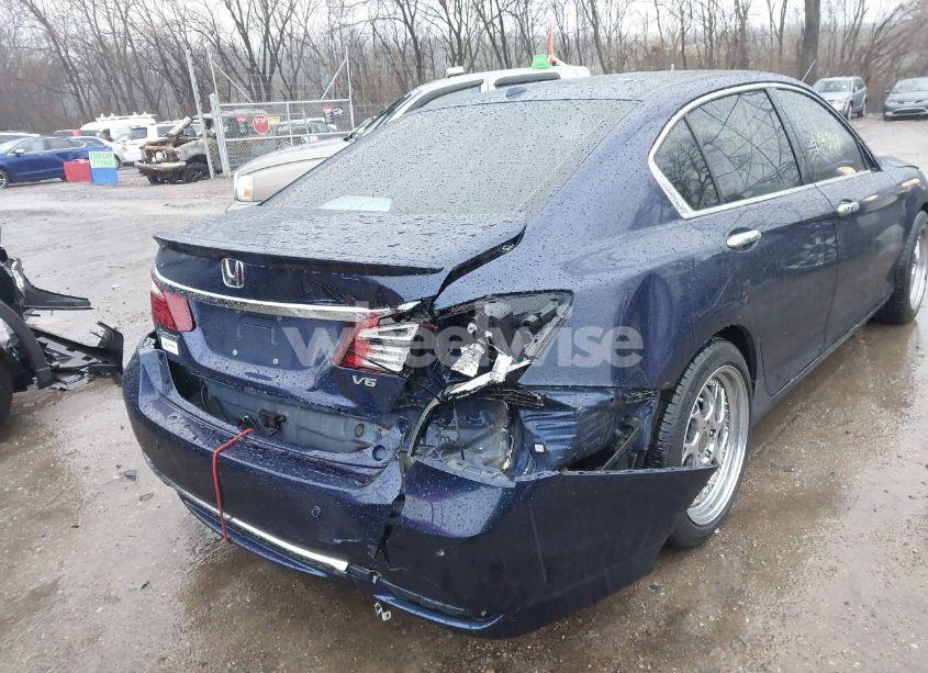 Photo 6 of 2016 Honda Accord EX-L V-6 (VIN 1HGCR3F05GA009911)
