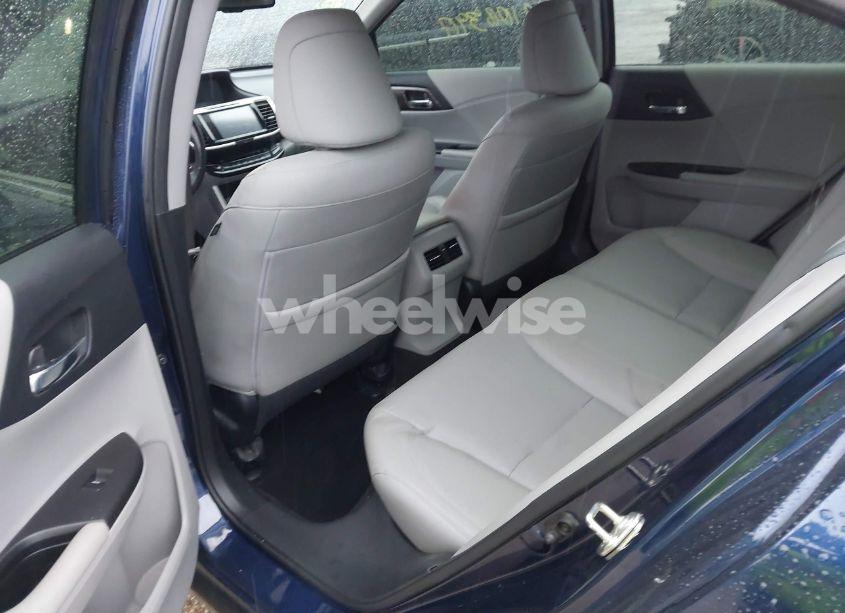 Photo 8 of 2016 Honda Accord EX-L V-6 (VIN 1HGCR3F05GA009911)