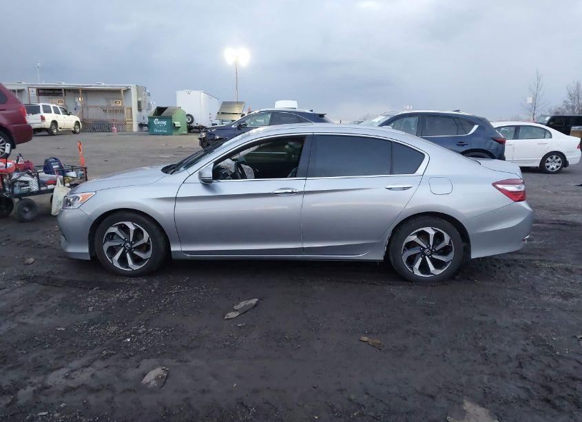 Photo 14 of 2017 Honda Accord EX-L V6 (VIN 1HGCR3F06HA026542)