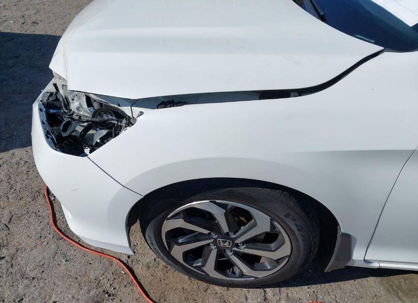 Photo 19 of 2016 Honda Accord EX-L V-6 (VIN 1HGCR3F08GA004668)