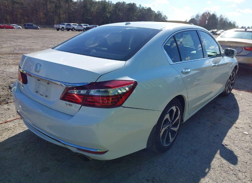 Photo 4 of 2016 Honda Accord EX-L V-6 (VIN 1HGCR3F08GA004668)