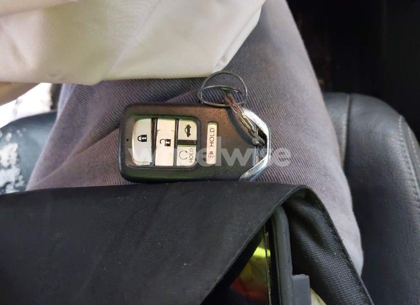 Photo 11 of 2016 Honda Accord EX-L V-6 (VIN 1HGCR3F08GA018246)