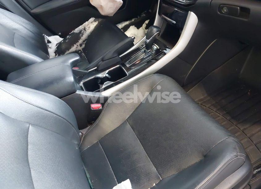 Photo 5 of 2016 Honda Accord EX-L V-6 (VIN 1HGCR3F08GA018246)