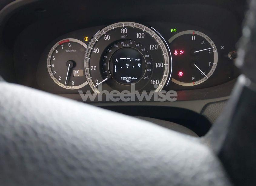 Photo 7 of 2016 Honda Accord EX-L V-6 (VIN 1HGCR3F08GA018246)