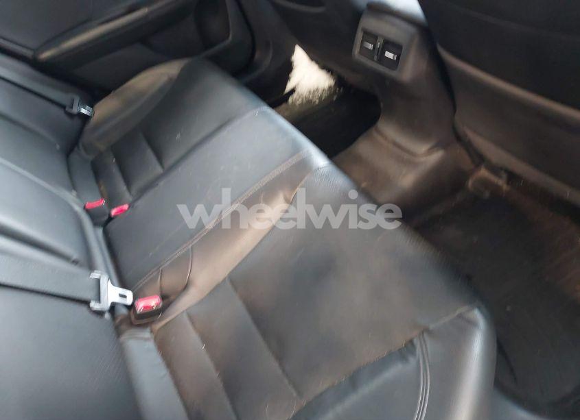 Photo 8 of 2016 Honda Accord EX-L V-6 (VIN 1HGCR3F08GA018246)