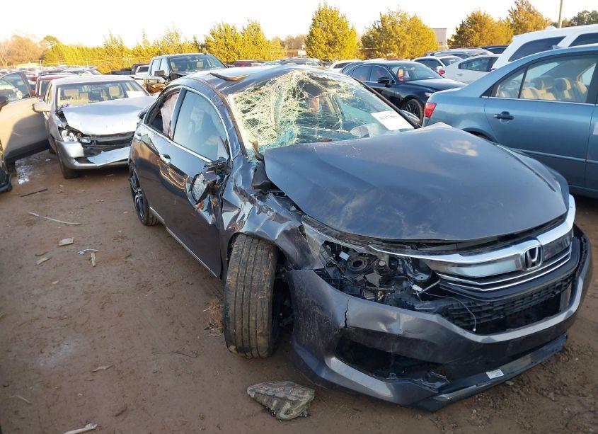 Photo 6 of 2016 Honda Accord EX-L V-6 (VIN 1HGCR3F08GA020997)