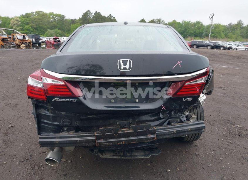 Photo 16 of 2016 Honda Accord EX-L (VIN 1HGCR3F08GA022944)