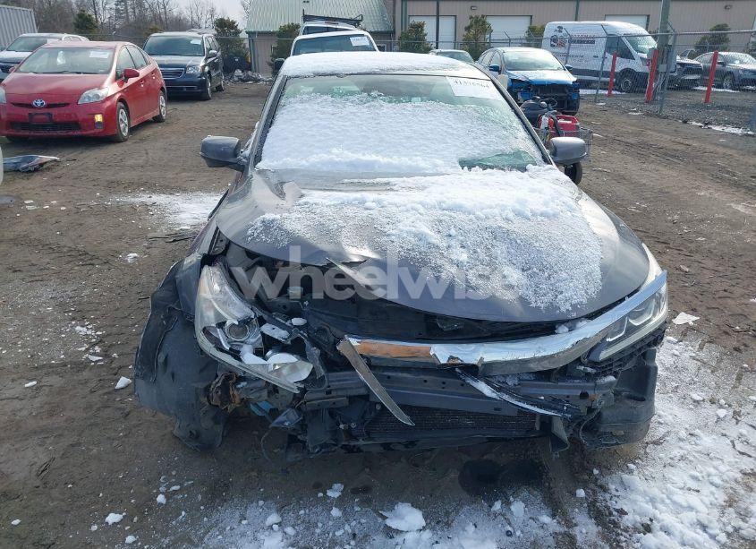 Photo 13 of 2016 Honda Accord EX-L V-6 (VIN 1HGCR3F08GA023012)
