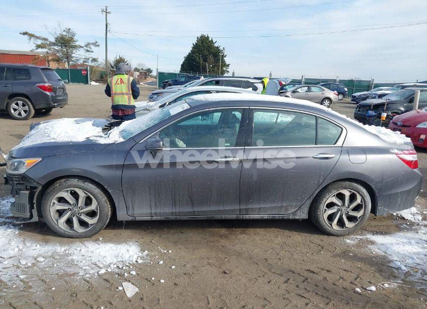 Photo 15 of 2016 Honda Accord EX-L V-6 (VIN 1HGCR3F08GA023012)