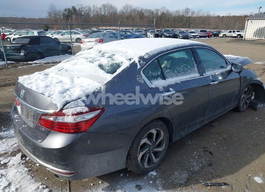 Photo 4 of 2016 Honda Accord EX-L V-6 (VIN 1HGCR3F08GA023012)