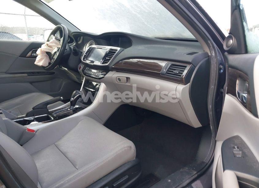 Photo 5 of 2016 Honda Accord EX-L V-6 (VIN 1HGCR3F08GA023012)