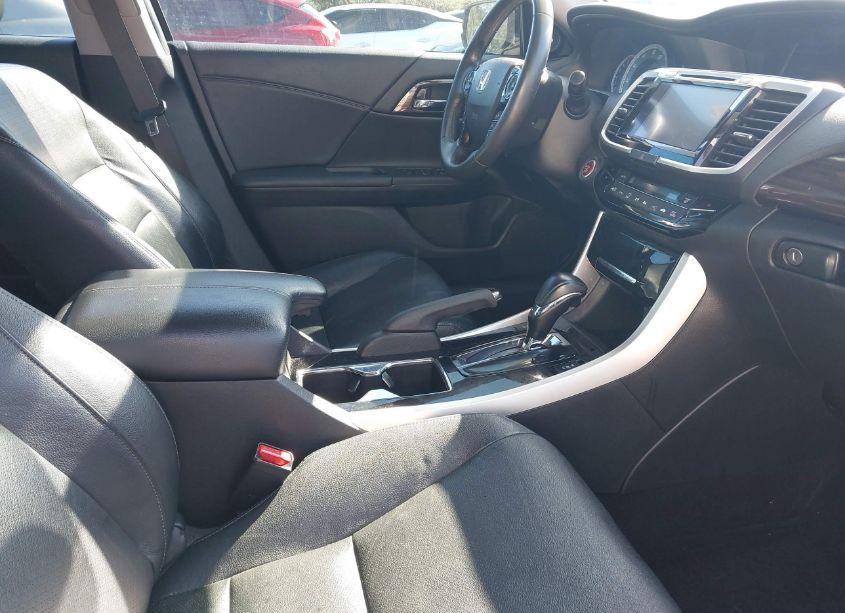 Photo 5 of 2016 Honda Accord EX-L V-6 (VIN 1HGCR3F09GA020538)