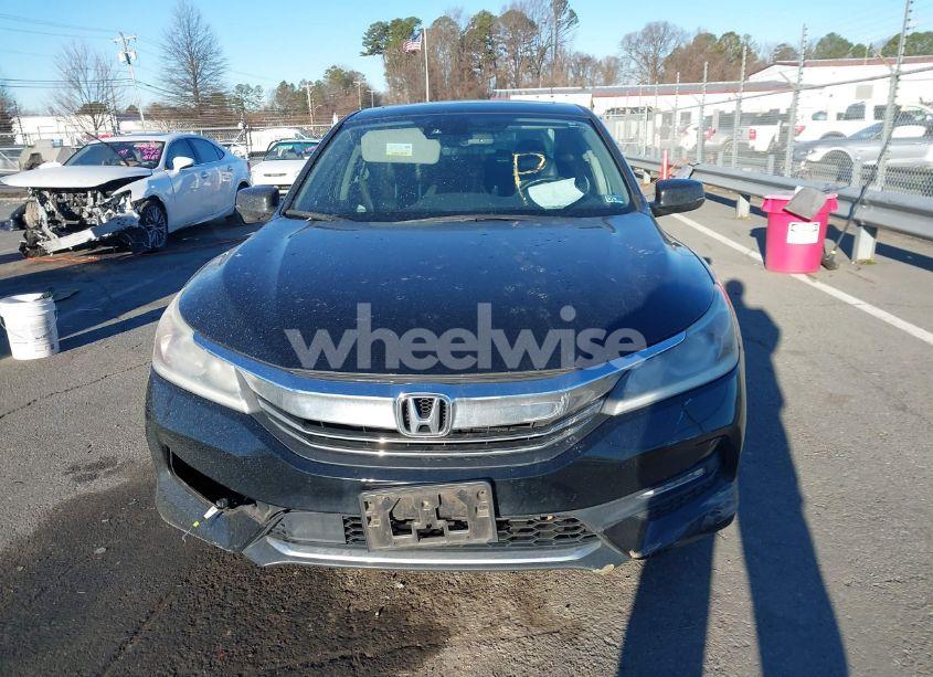 Photo 11 of 2017 Honda Accord EX-L V6 (VIN 1HGCR3F09HA002378)