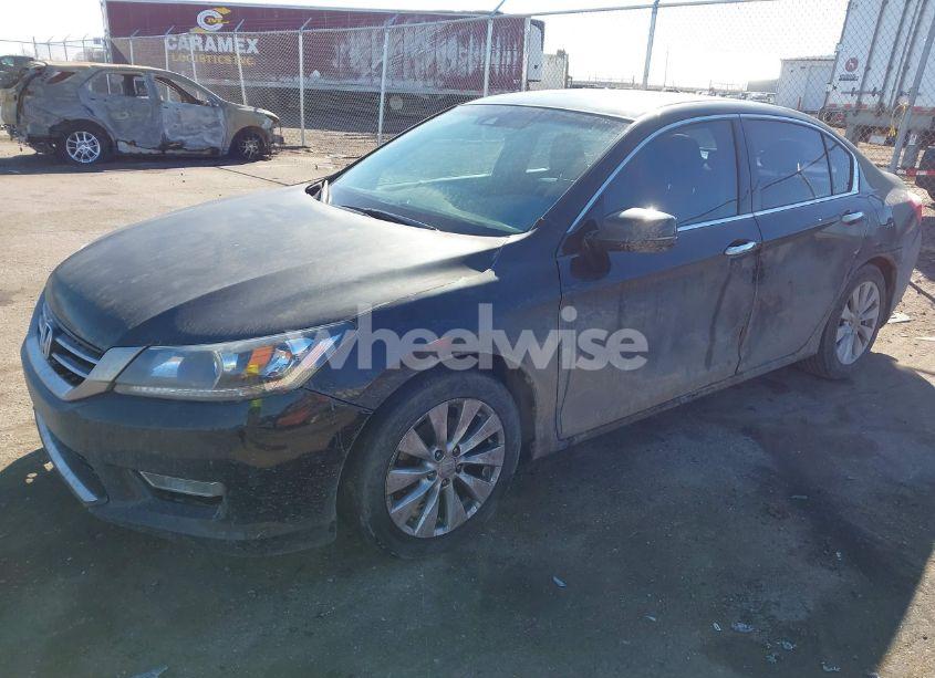 Photo 2 of 2013 Honda Accord EX-L V-6 (VIN 1HGCR3F80DA006514)