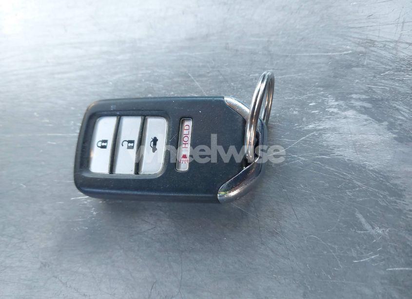 Photo 11 of 2013 Honda Accord EX-L V-6 (VIN 1HGCR3F80DA007856)