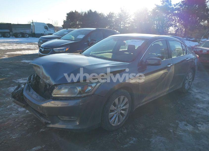 Photo 2 of 2013 Honda Accord EX-L V-6 (VIN 1HGCR3F80DA007856)