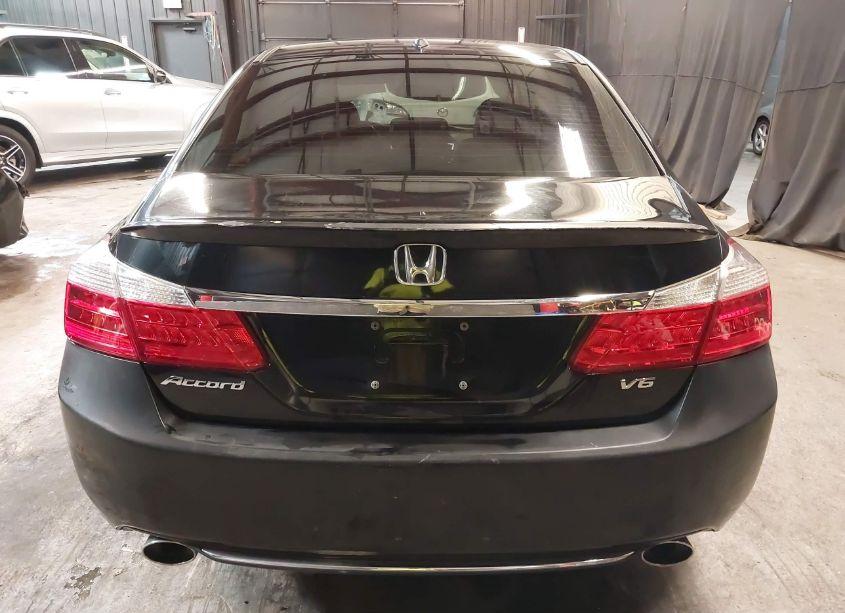 Photo 17 of 2013 Honda Accord EX-L V-6 (VIN 1HGCR3F80DA012796)