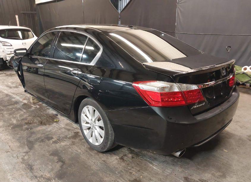 Photo 3 of 2013 Honda Accord EX-L V-6 (VIN 1HGCR3F80DA012796)