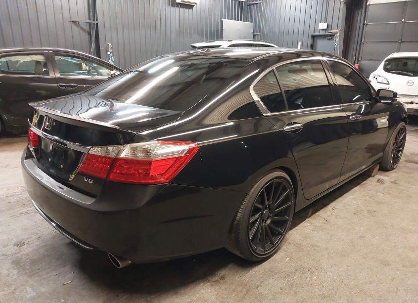 Photo 4 of 2013 Honda Accord EX-L V-6 (VIN 1HGCR3F80DA012796)