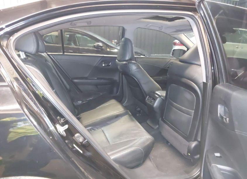 Photo 8 of 2013 Honda Accord EX-L V-6 (VIN 1HGCR3F80DA012796)