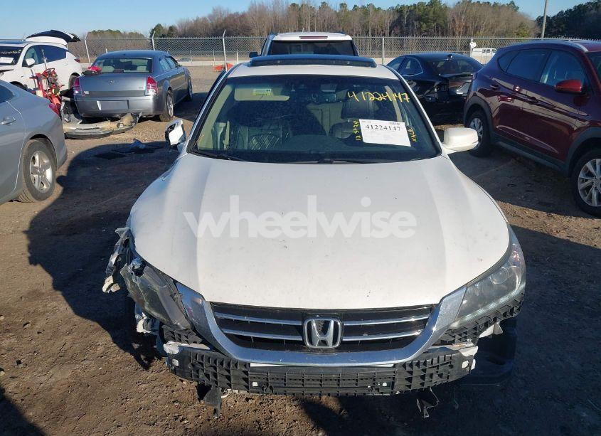 Photo 12 of 2013 Honda Accord EX-L V-6 (VIN 1HGCR3F80DA015178)