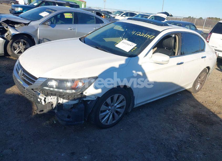 Photo 2 of 2013 Honda Accord EX-L V-6 (VIN 1HGCR3F80DA015178)