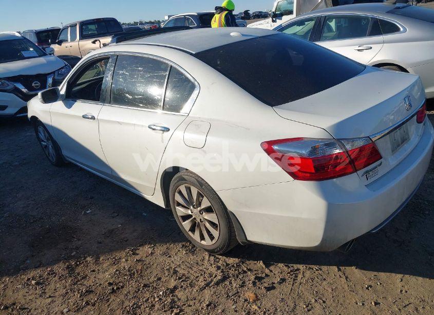 Photo 3 of 2013 Honda Accord EX-L V-6 (VIN 1HGCR3F80DA015178)