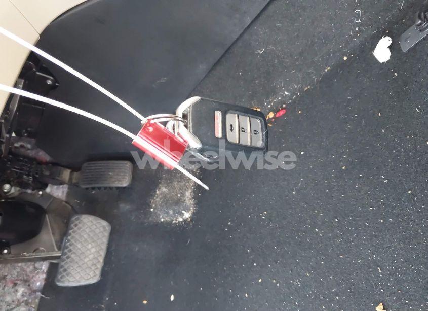 Photo 11 of 2013 Honda Accord EX-L V-6 (VIN 1HGCR3F80DA025824)