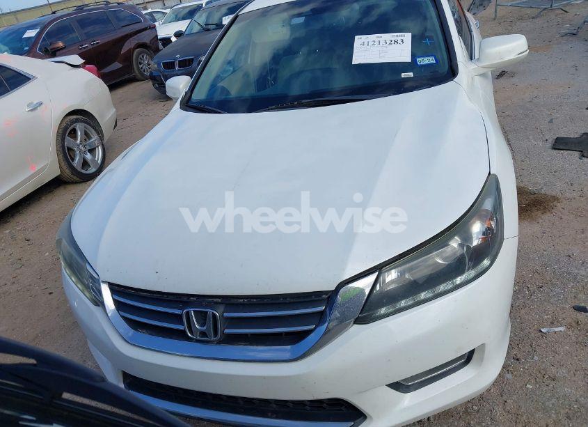 Photo 12 of 2013 Honda Accord EX-L V-6 (VIN 1HGCR3F80DA025824)